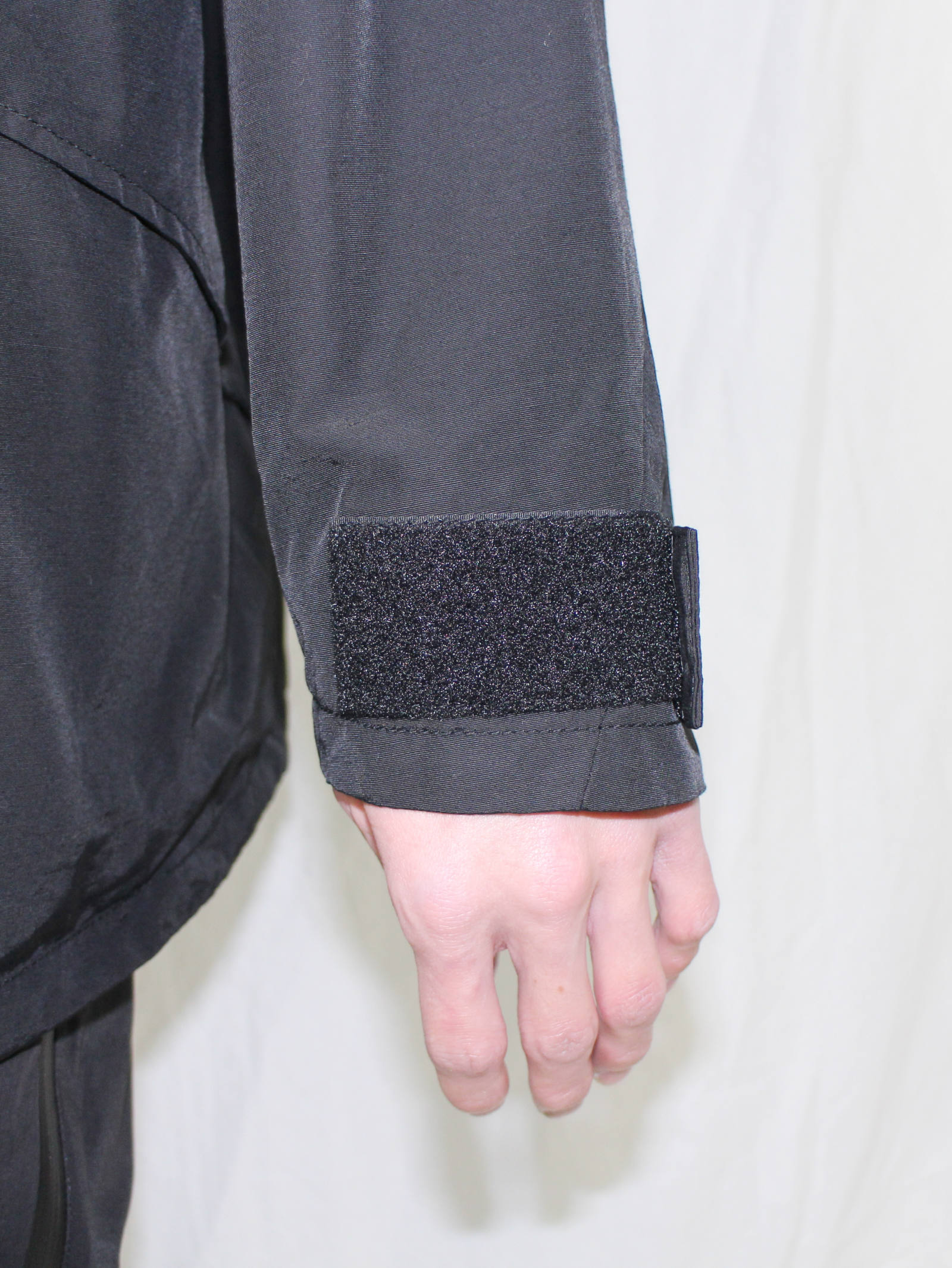 ニルズ ハイネックウインドブレーカー 夏秋 ハイネック ウィンド