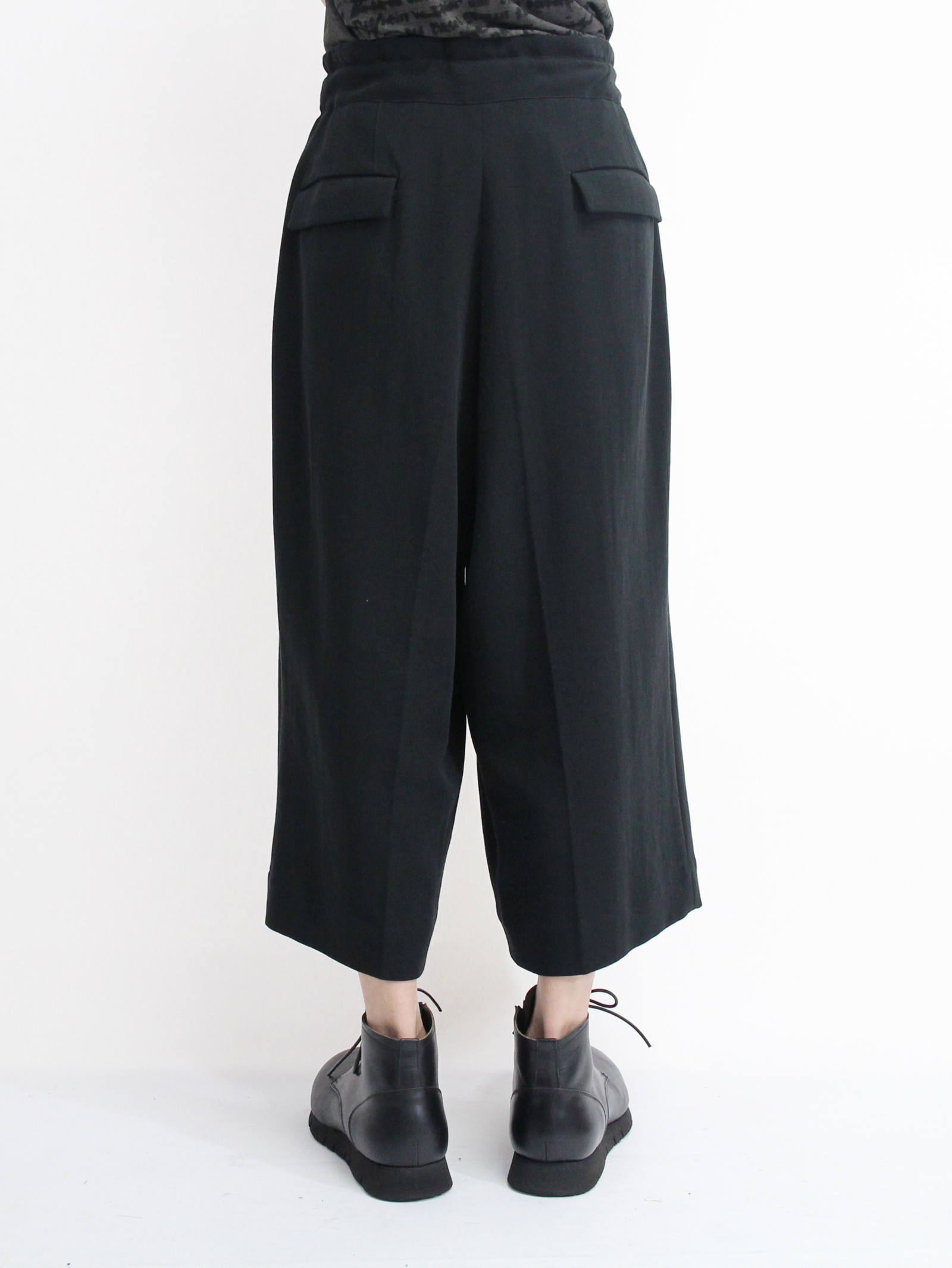 The Viridi-anne - 《残り一点》強撚二重織りガウチョパンツ | ADDICT